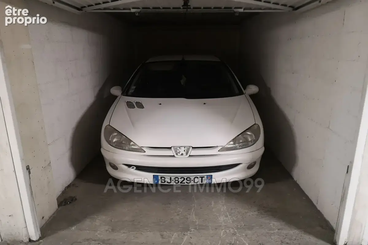 Parking 12 m² à Mandelieu-La-Napoule  - photo 6