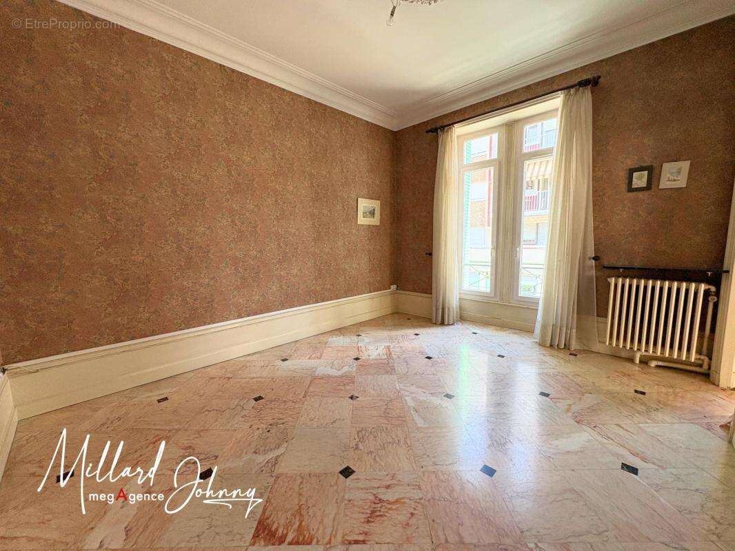 Appartement 172m² avec local commercial - photo 5