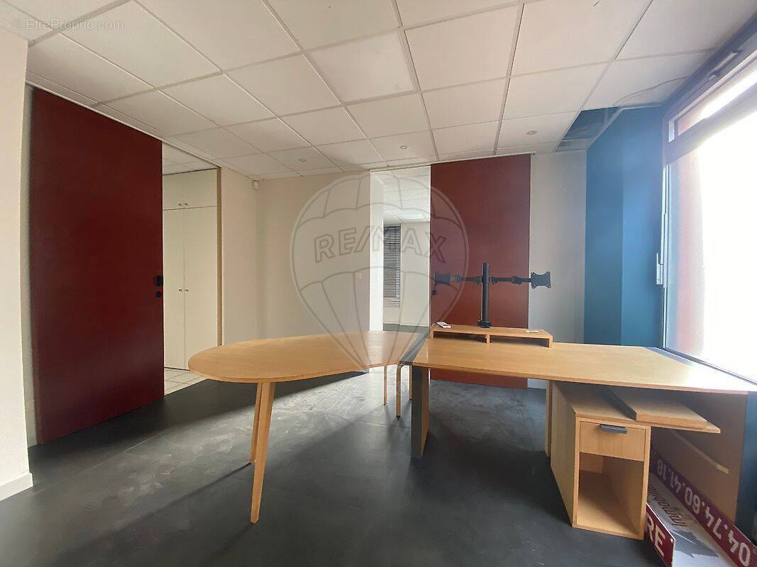 Commerce à VILLEFRANCHE-SUR-SAONE