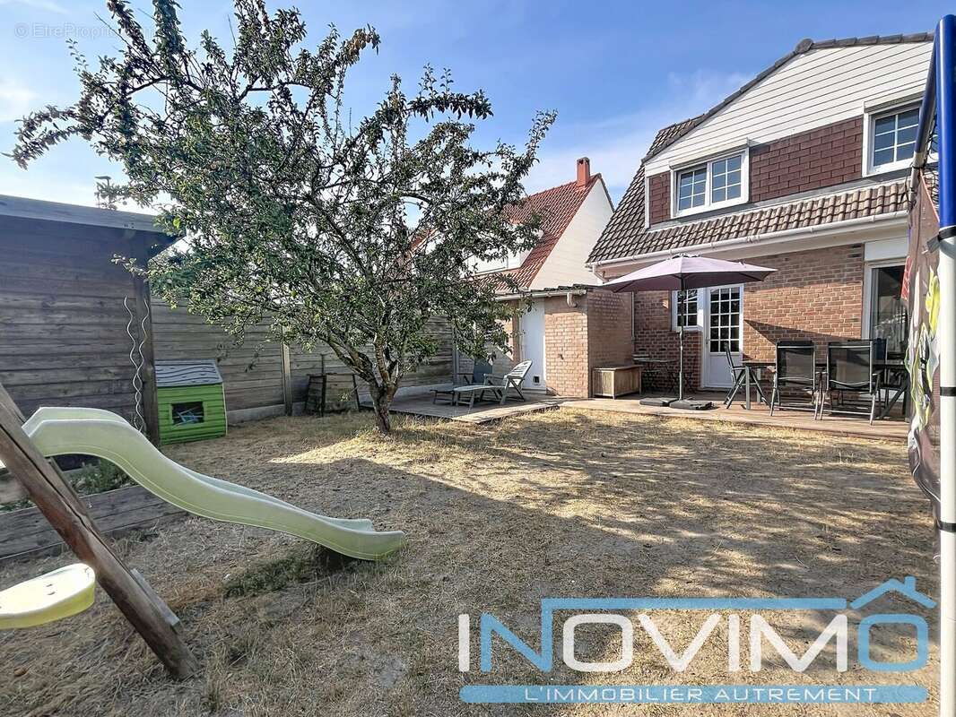 Maison 102 m² à Cappelle-La-Grande  - photo 9