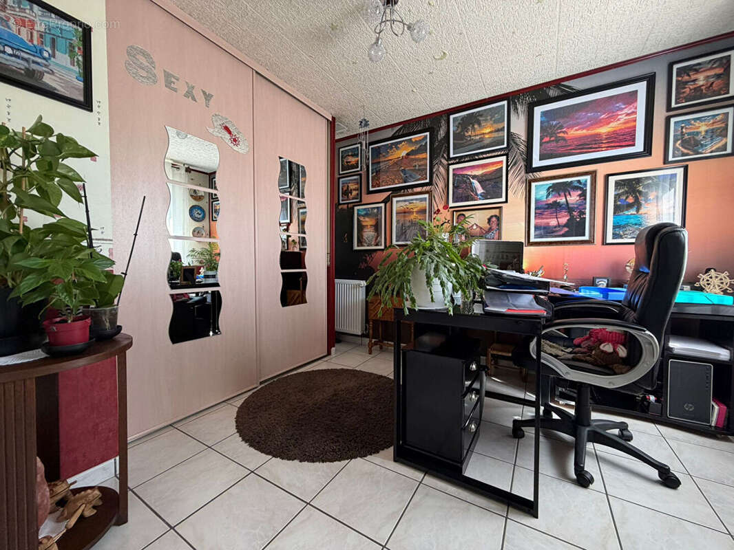 Maison à SAINT-SEBASTIEN-SUR-LOIRE