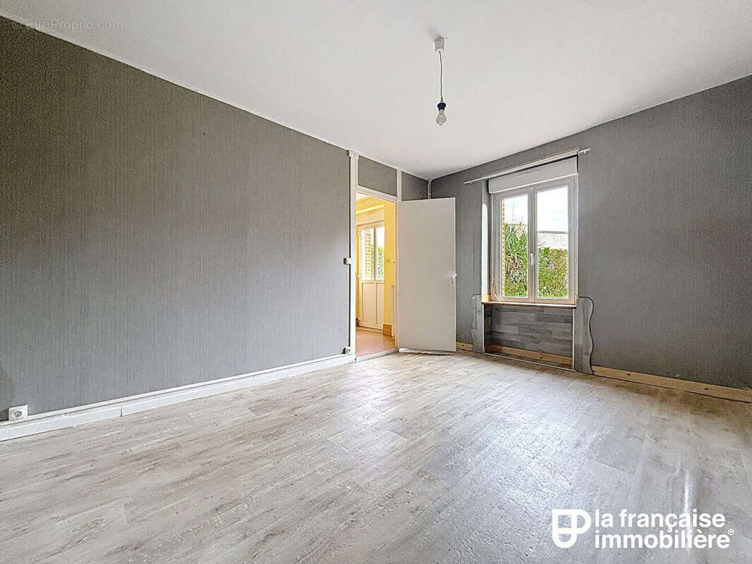 Maison à MONTAUBAN-DE-BRETAGNE