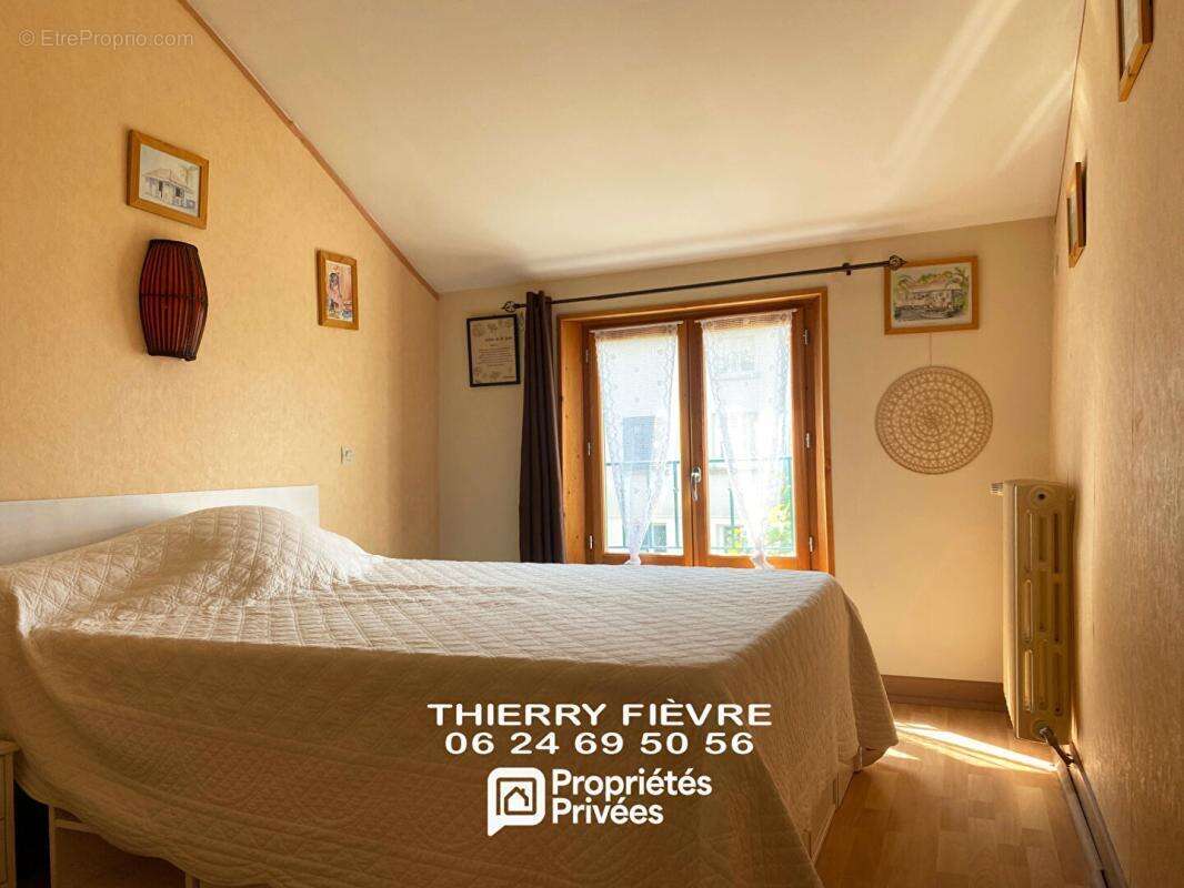 A VENDRE  49730 TURQUANT  Maison 4 pièces de 74 m2 avec maison annexe à rénover, terrasse,  jardin,  cave - photo 9