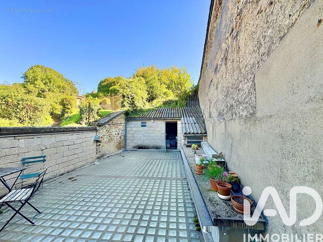 Photo 3 - Appartement à TOUCY