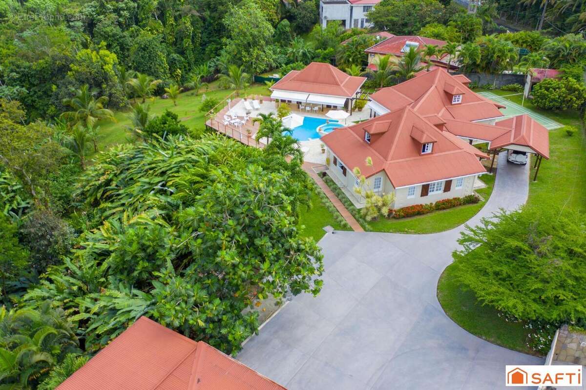 Photo 2 - Maison à PETIT-BOURG