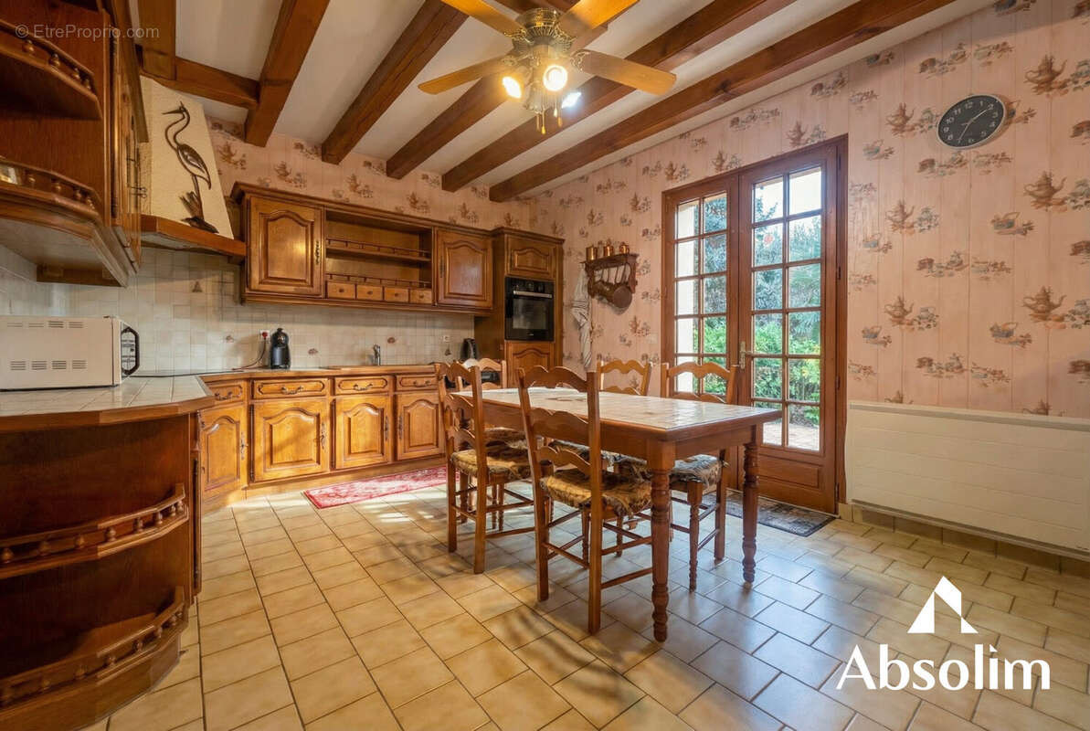 Maison 130 m² à Corne  - photo 9