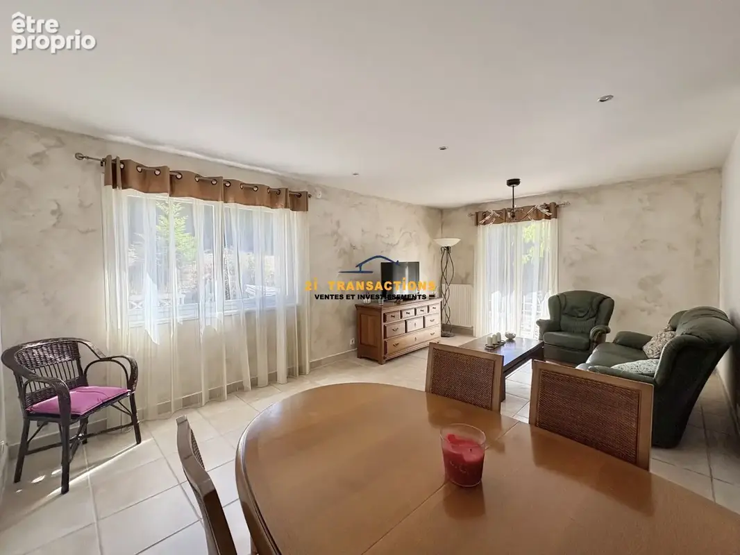 Maison 4 pièces 86 m² à vendre à Saint-Priest-En-Jarez (42270) - photo 6