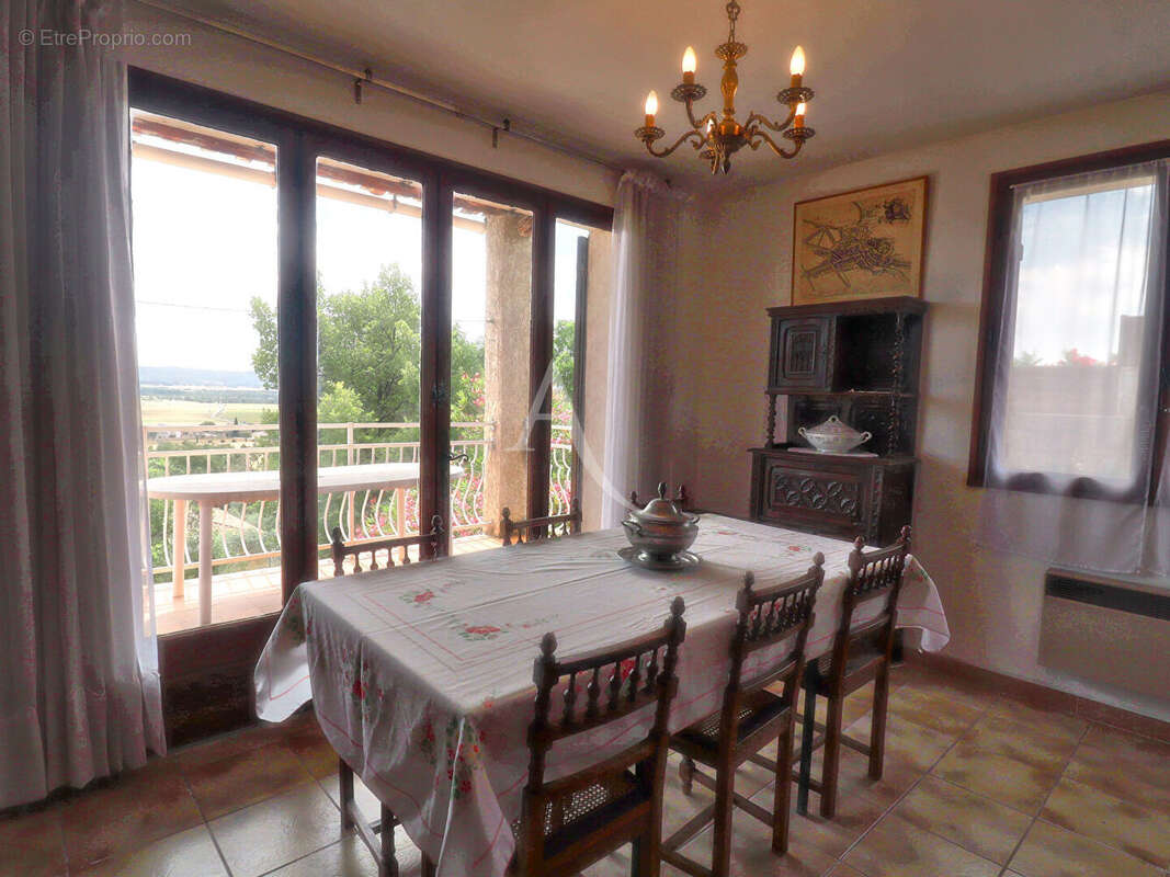 Villa lumineuse sur les hauteurs de Corbieres En Provence - photo 15