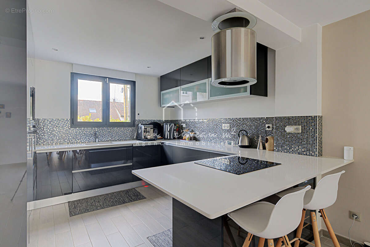 Maison à NOISY-LE-GRAND