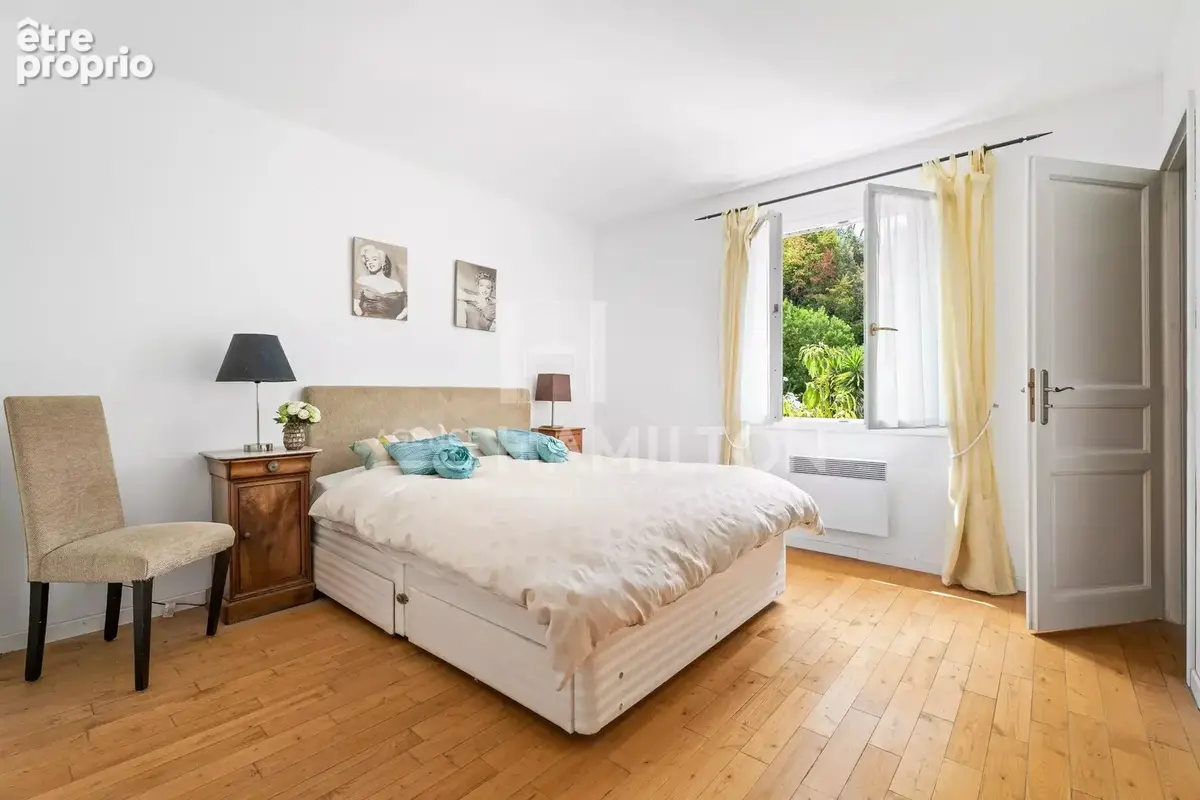 Villa de prestige au sein d’un domaine privé d’exception avec vue panoramique - photo 13