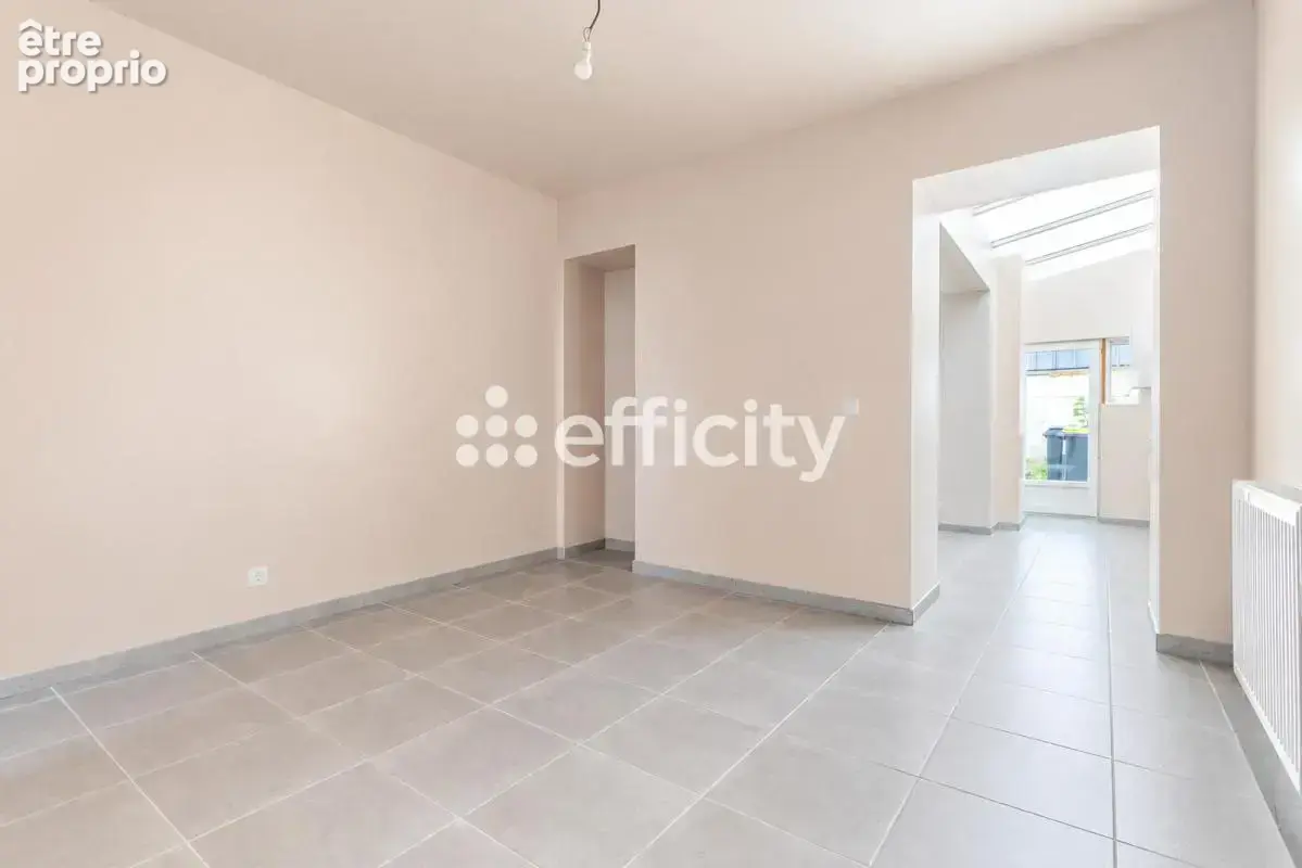 Maison 70 m² à Tourcoing  - photo 3