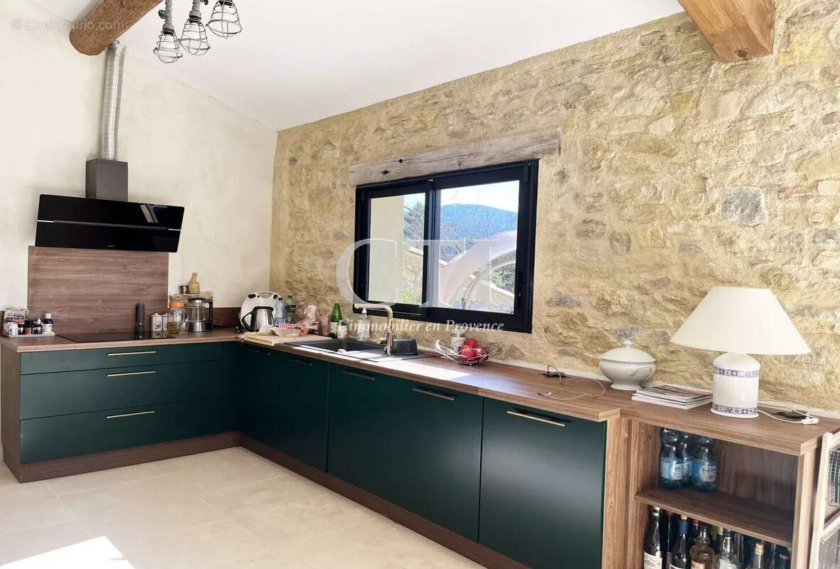 Maison à VAISON-LA-ROMAINE