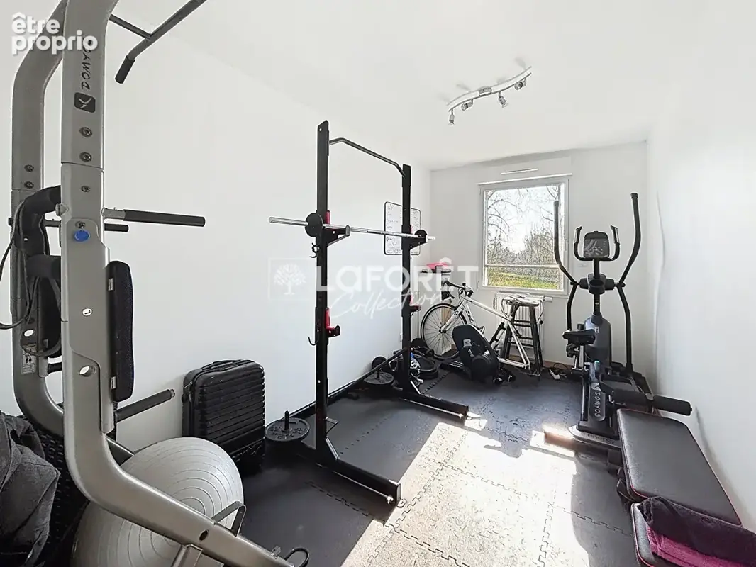 Maison moderne 7 pièce(s) 150 m2 - photo 10