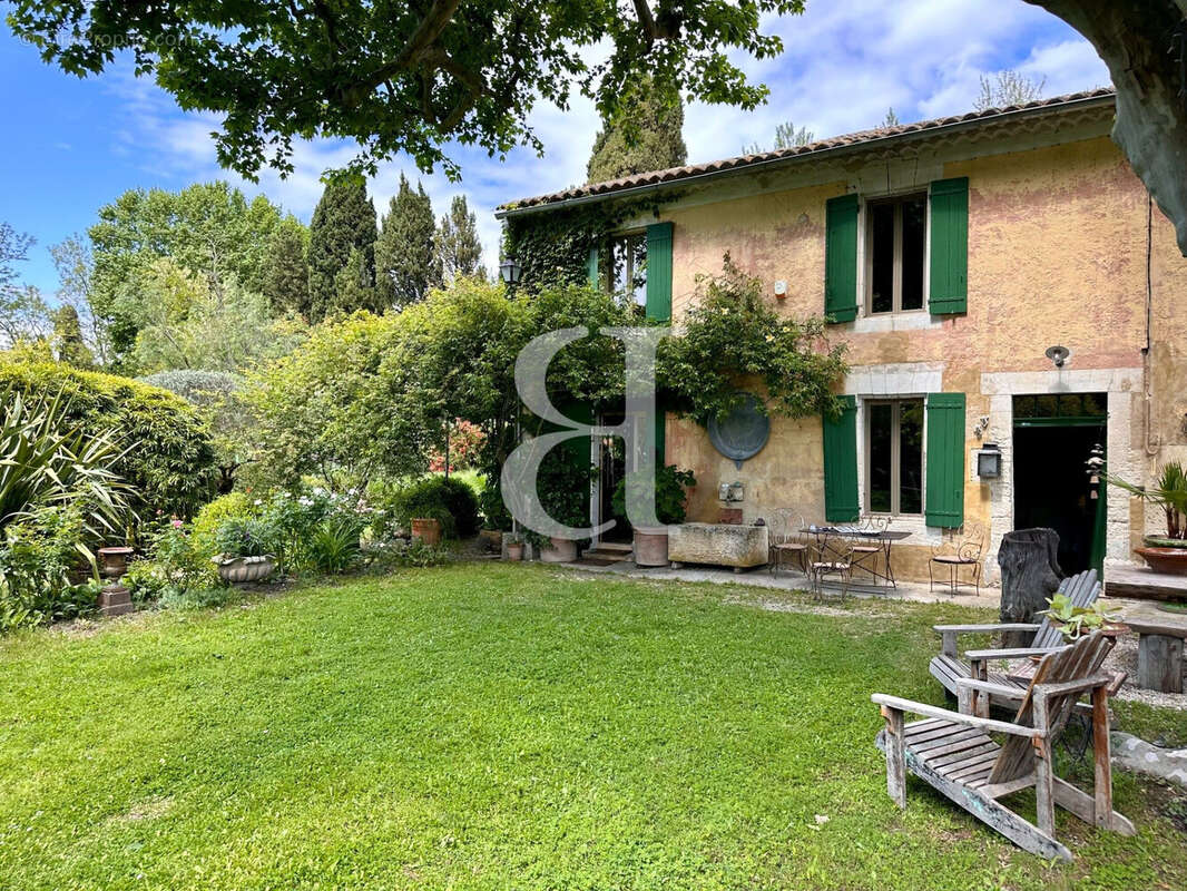 Maison à CABANNES
