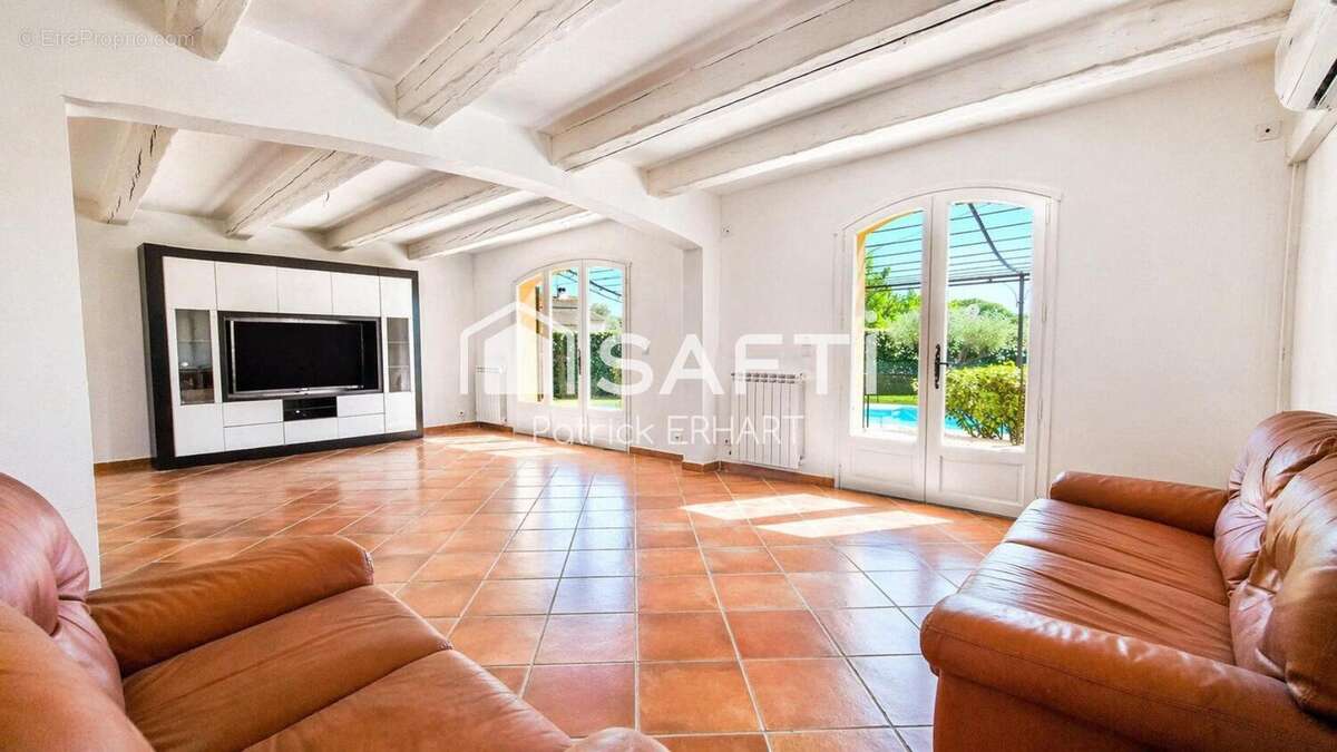 Photo 6 - Maison à PUGET-SUR-ARGENS