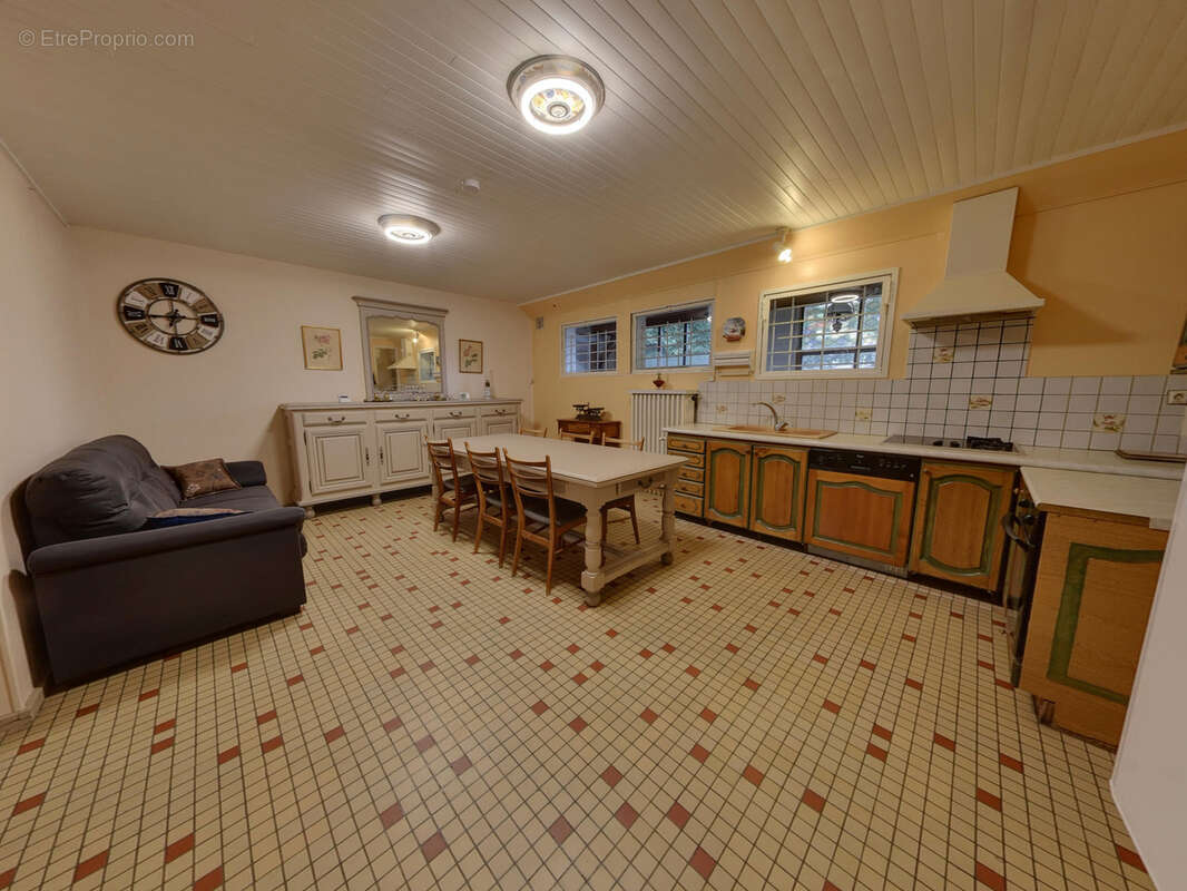 Maison à ECHIROLLES