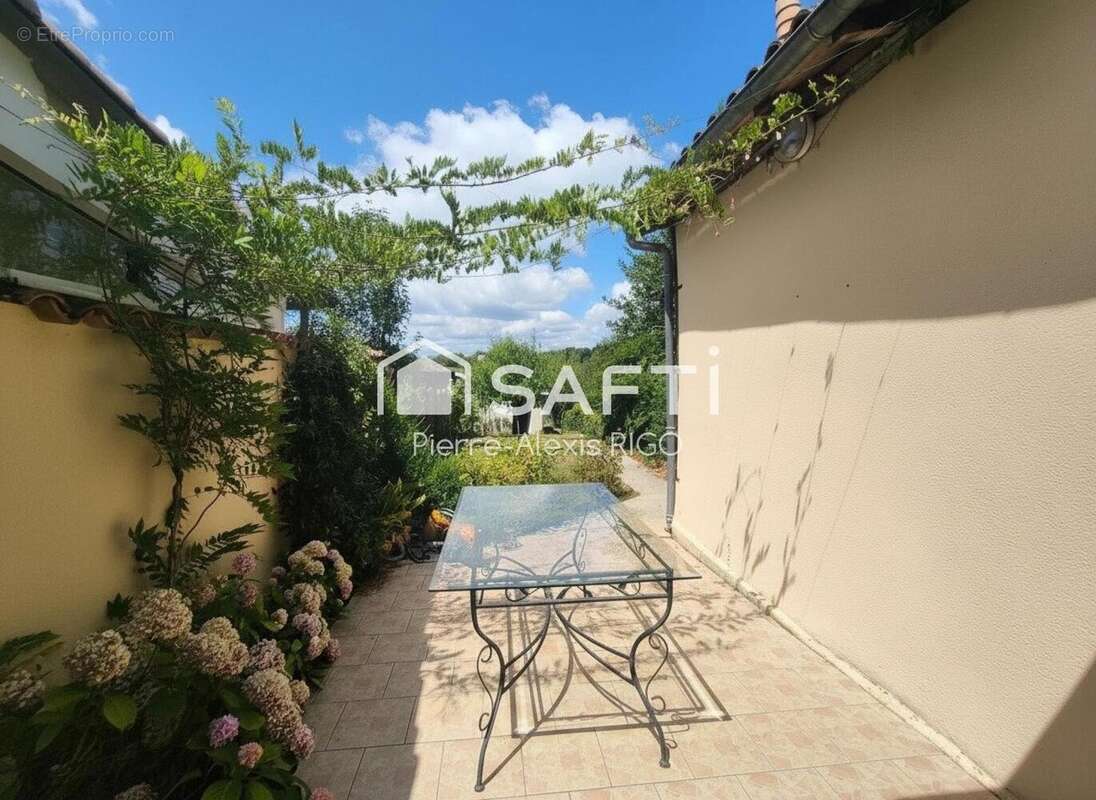 Maison 87 m² à Lauzun  - photo 3