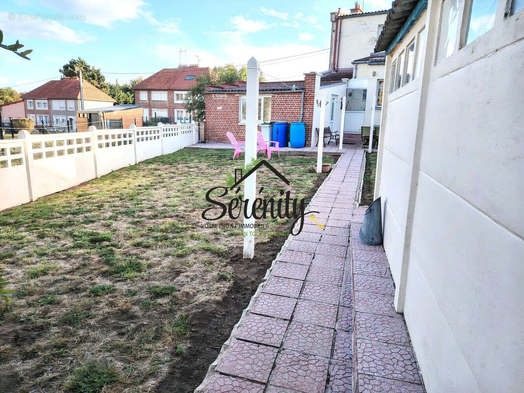 Maison à BEAUVOIS-EN-CAMBRESIS