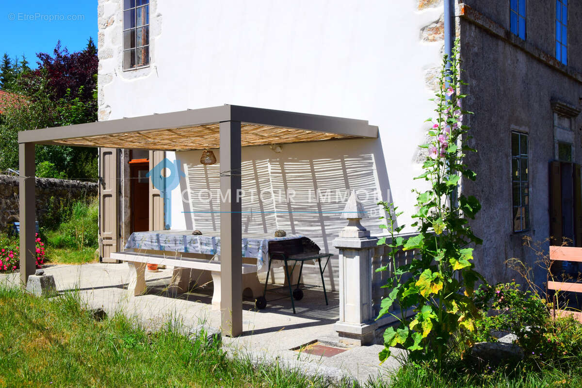 Dépt. 07 -  A VENDRE Secteur COUCOURON - Maison de maître de 160 m2 - Parcelles de 1.330 m2 - photo 14