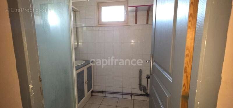 CHARMANTE Maison mitoyenne avec piscine - photo 8