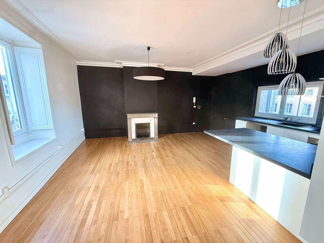 Appartement à NANTES