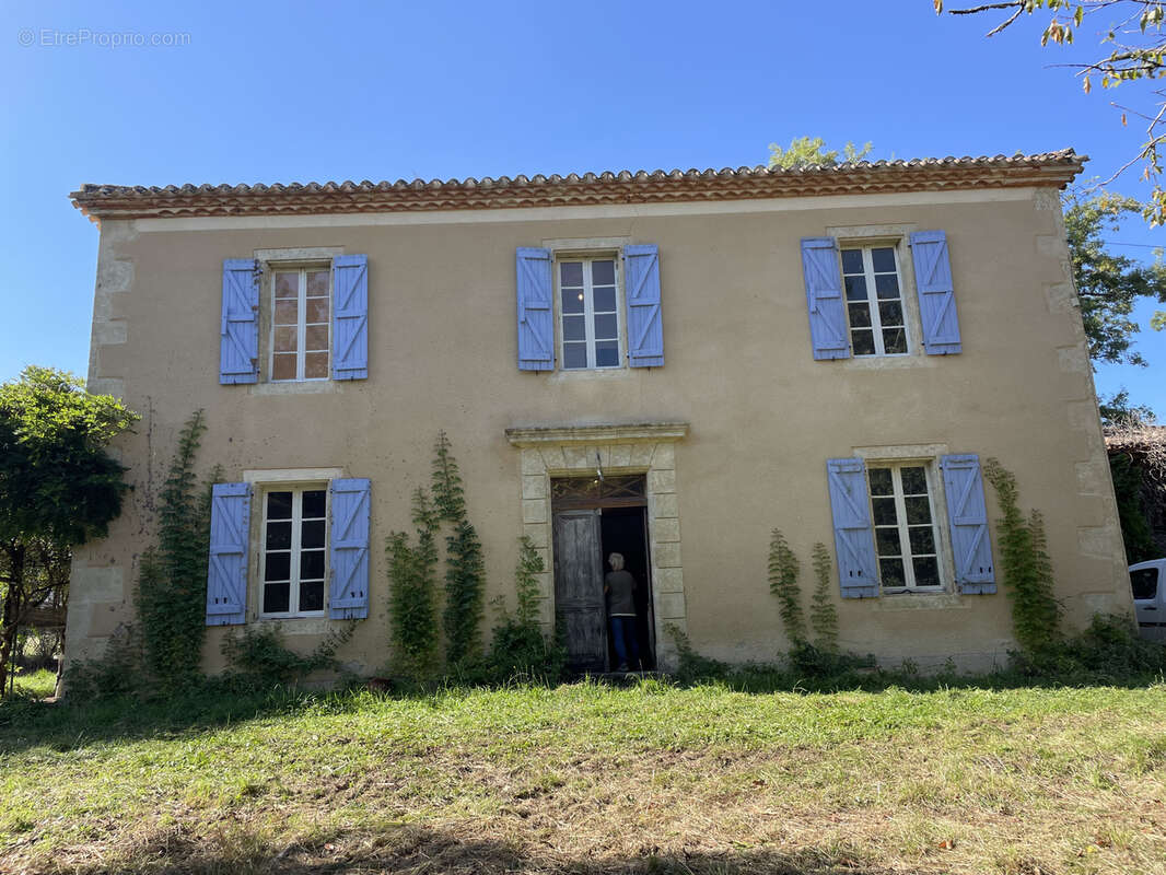 Maison à TACHOIRES