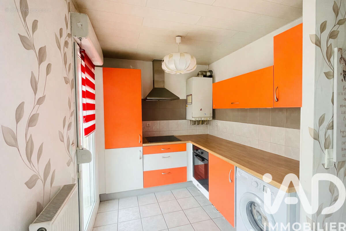 Photo 2 - Appartement à MOULINS-LES-METZ