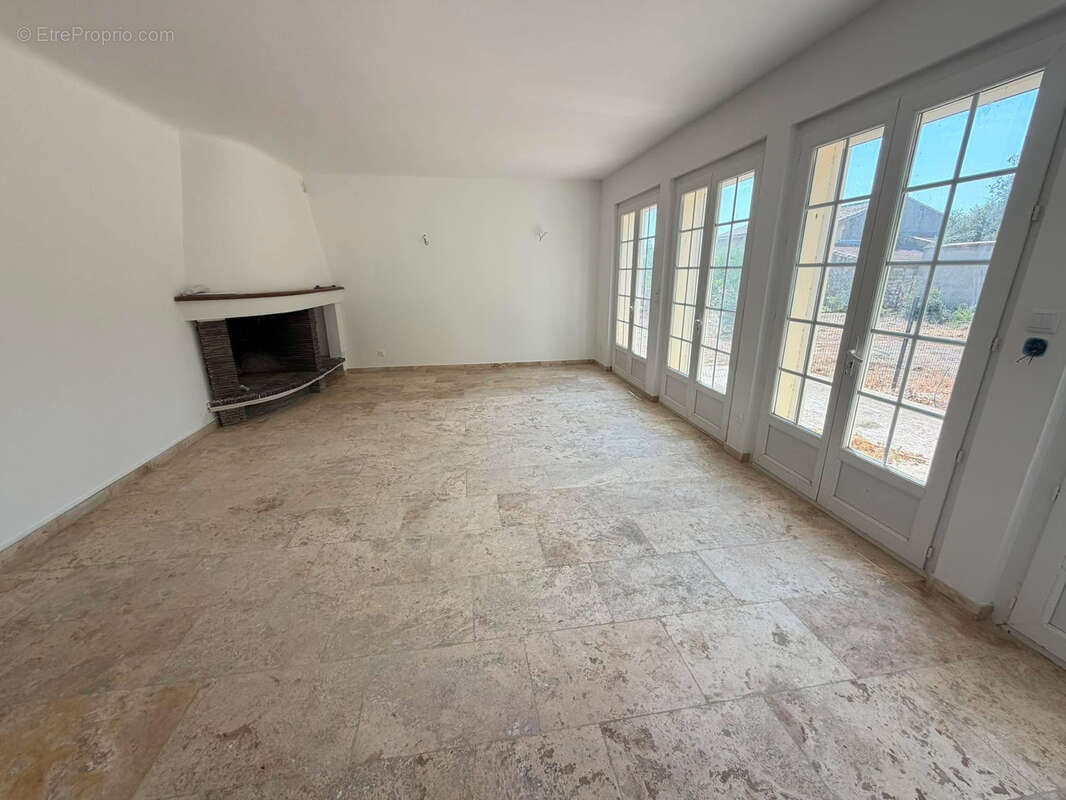 maison d'architecte rénovée 135 m2 4 chambres - photo 4