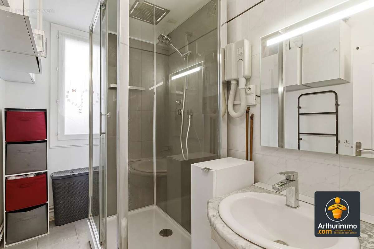 Appartement à LA MULATIERE