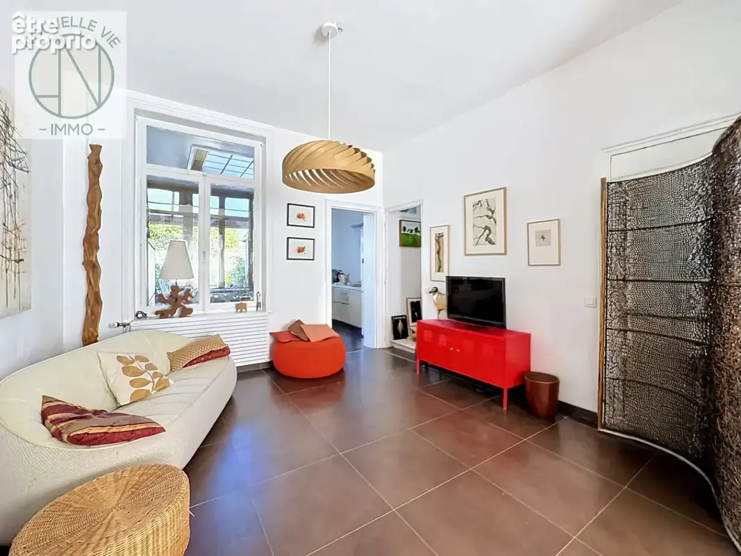 Sous offre Maison de charme   Lille Pellevoisin   env. 105 m2 habitables - photo 2