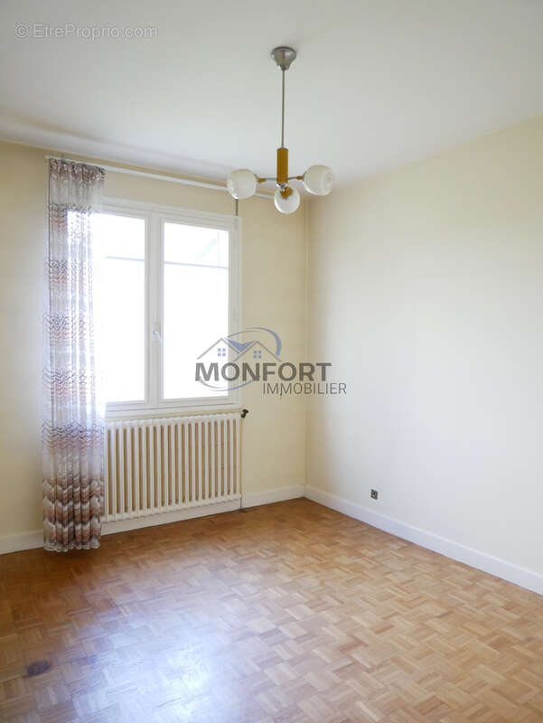 Maison 4 chambres avec jardin et dépendance - photo 13