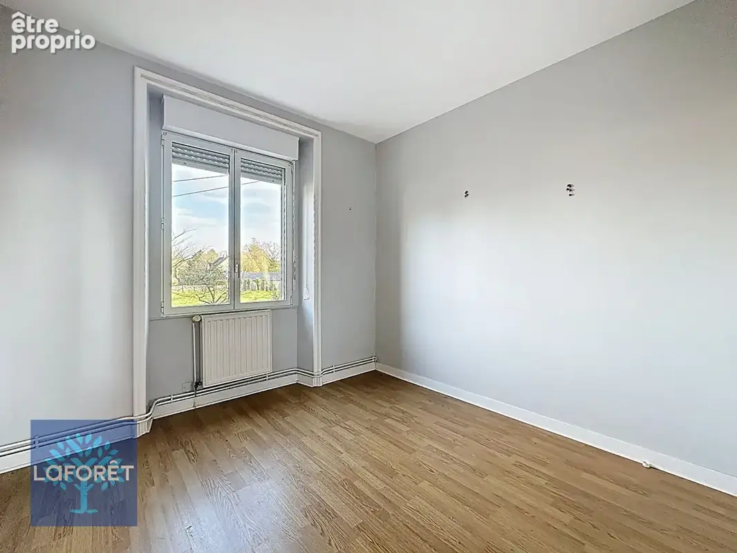 Maison Erce Pres Liffre 6 pièce(s) 195.5 m2 - photo 5