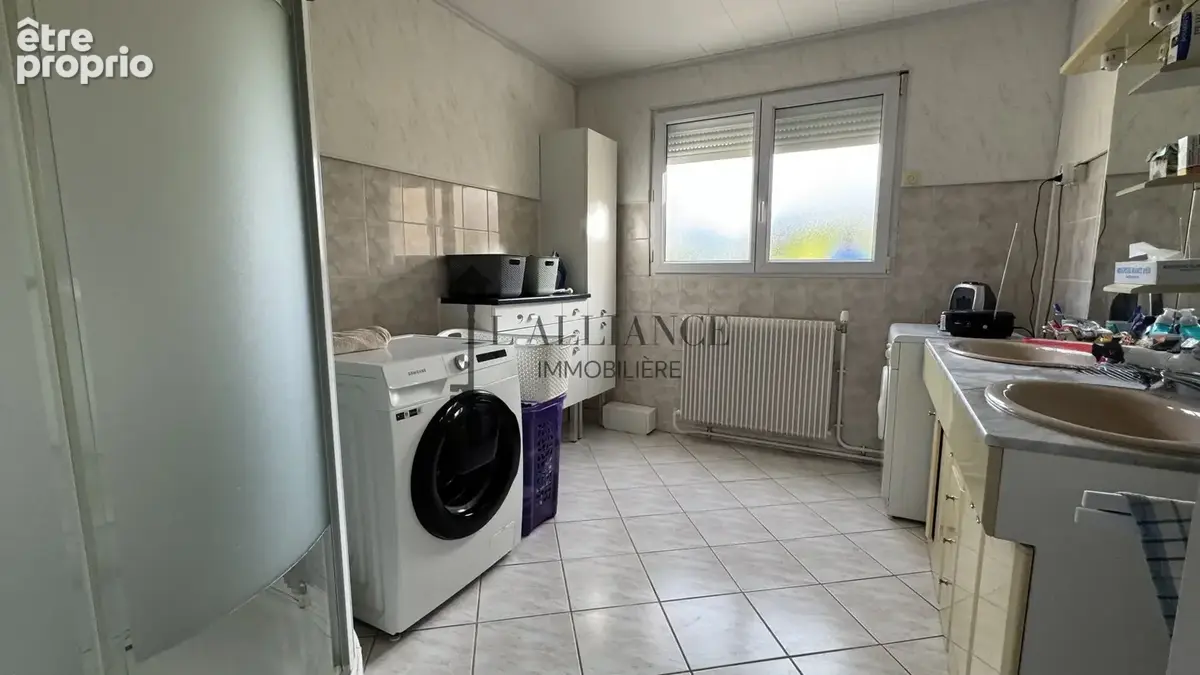 Maison 168 m² à Tilloy-Les-Mofflaines  - photo 3
