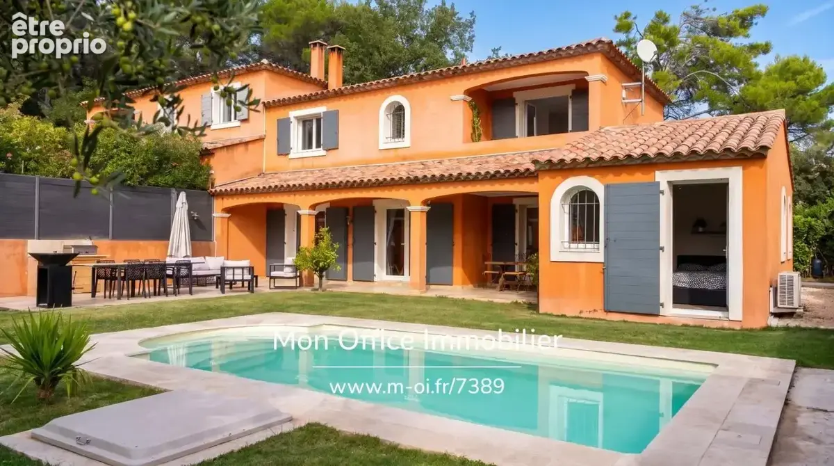 Référence : 7389-JDO - Maison familiale 4 chambres avec piscine et terrain de 1 260 m² à Venelles - photo 23