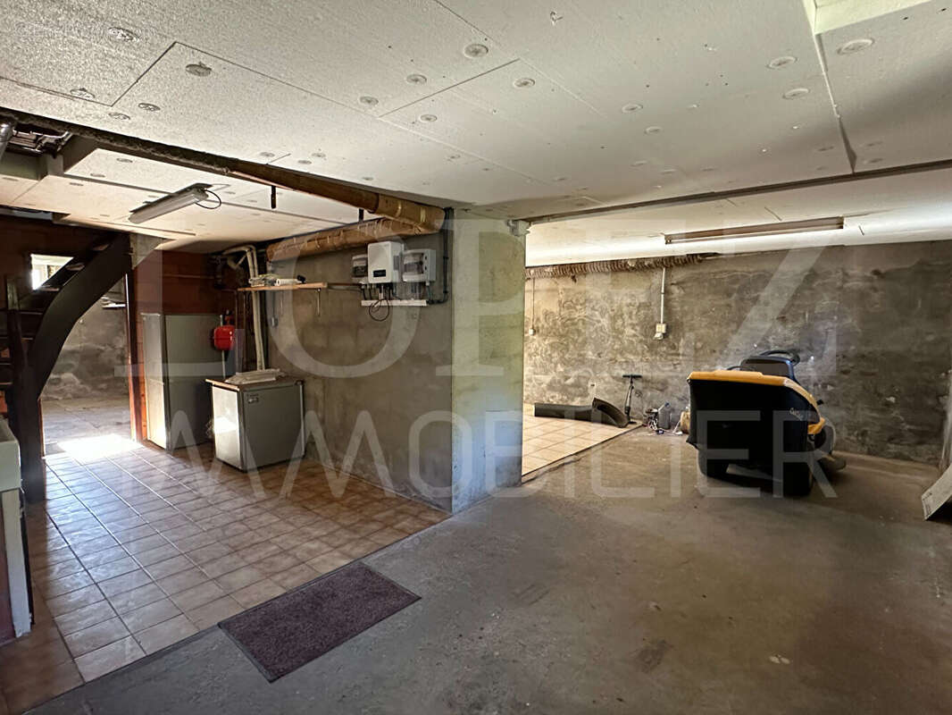 Maison à SAINT-AMANS-SOULT