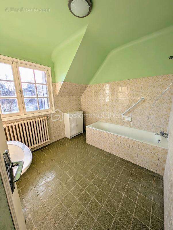 Maison à PLONEOUR-LANVERN