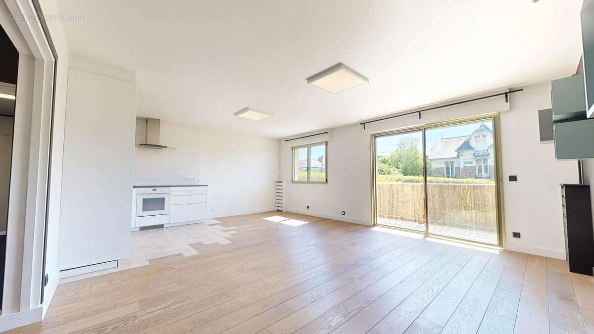 Appartement à LE RAINCY