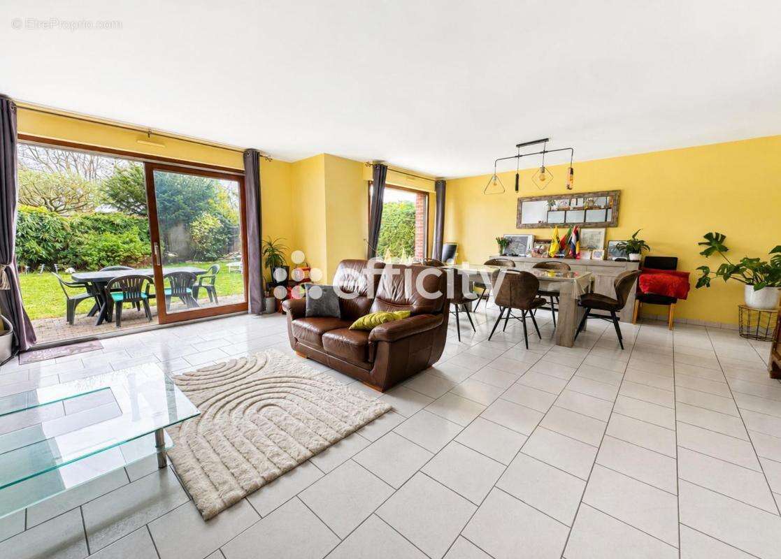 Maison à SEQUEDIN