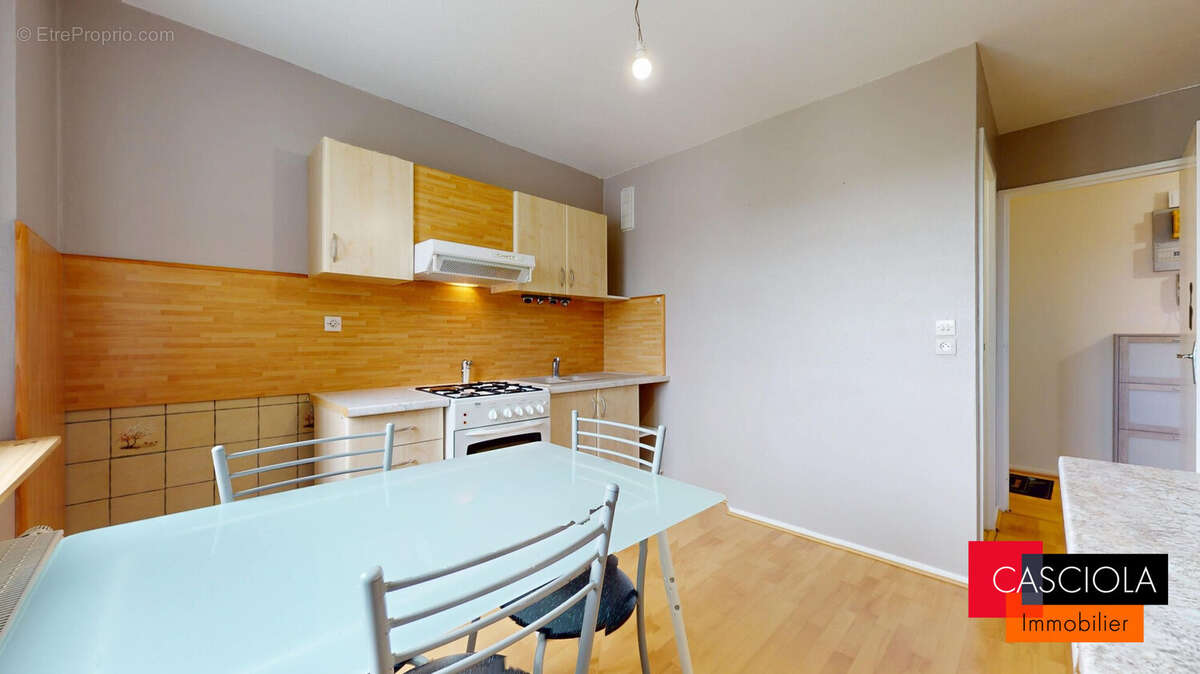 Appartement à MARLY