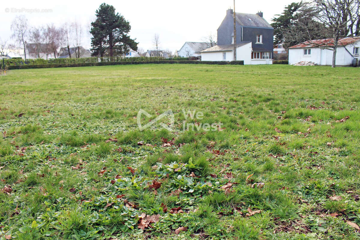 Terrain à SAINTE-REINE-DE-BRETAGNE