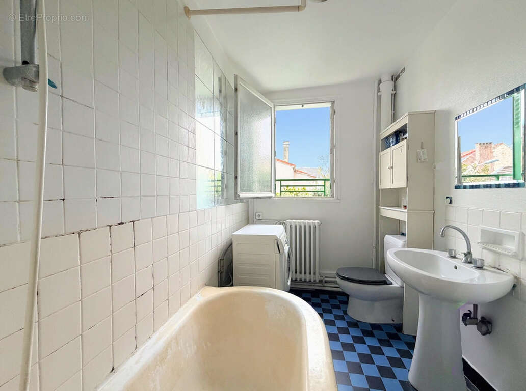 Appartement Vanves 2 pièces 50 m2 - rénovations à prévoir - photo 7