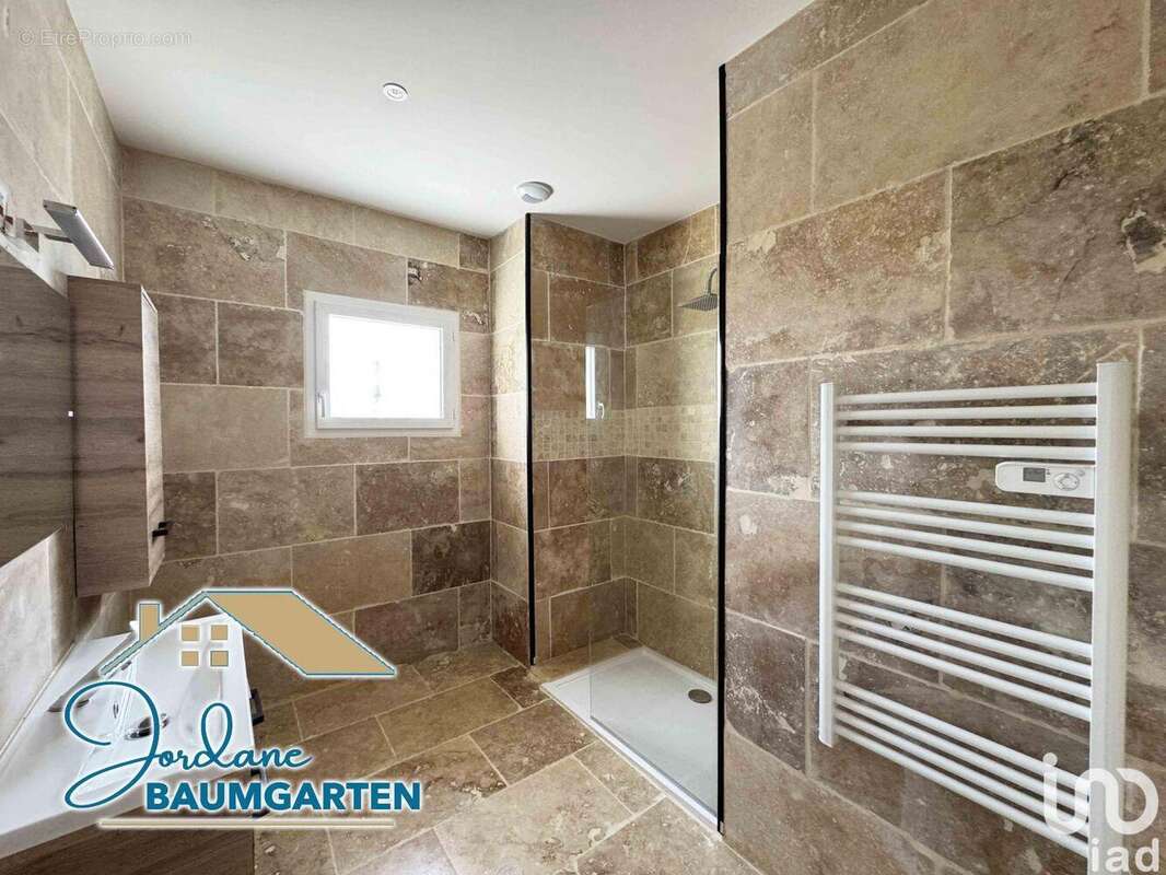 Photo 8 - Maison à CHAMPAGNOLLES