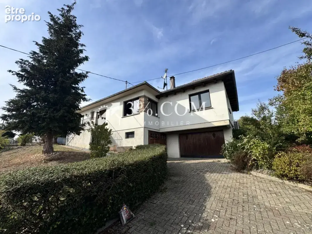 3%COM Maison 115m2 - 2 garages - jardin - photo 1