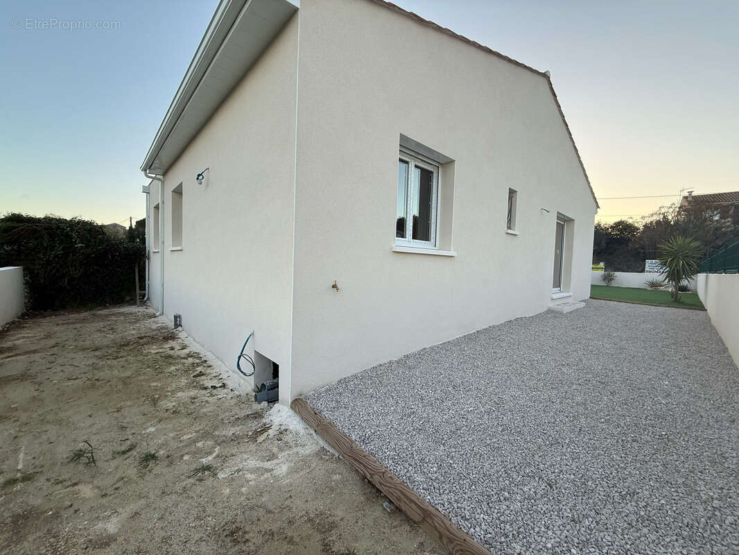 Maison à PAILHES