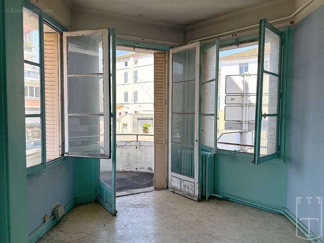 Appartement à AUBENAS