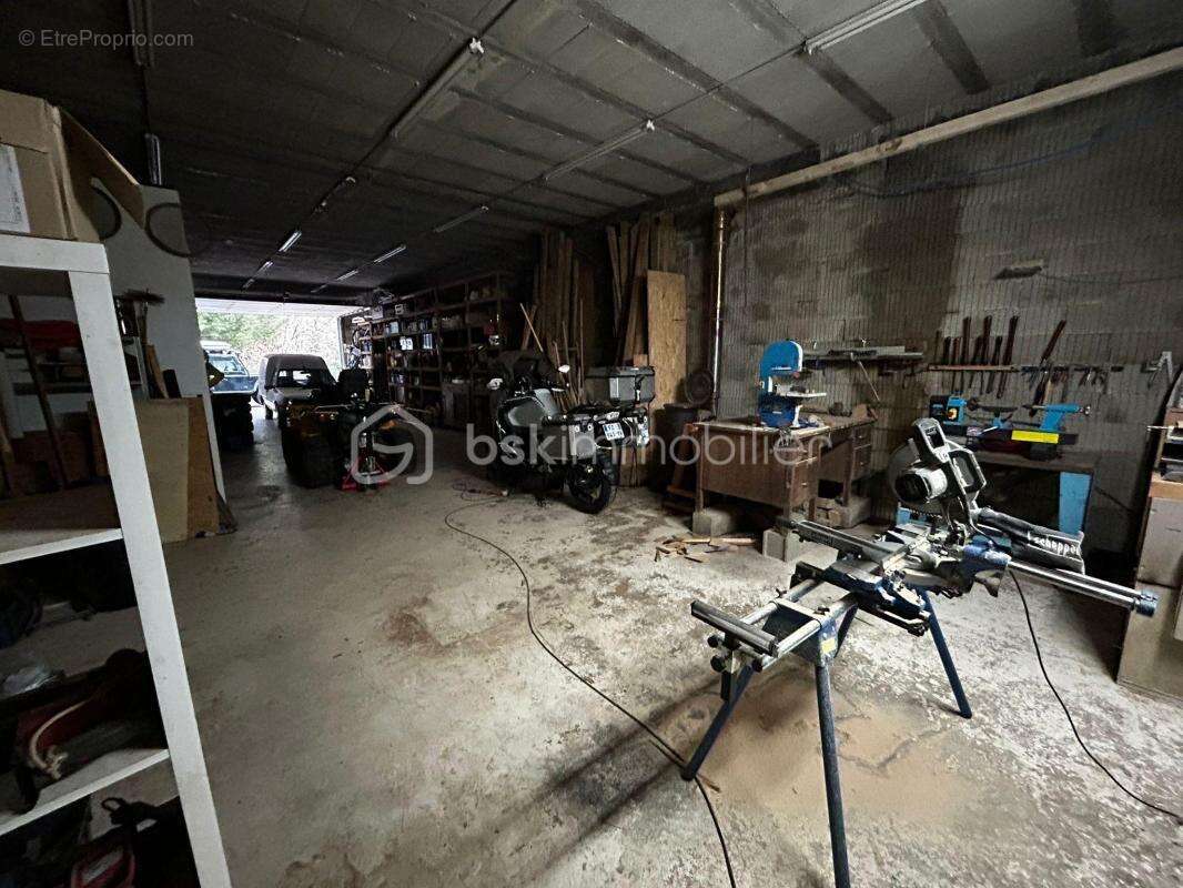 Maison à SAINT-BEAUZELY