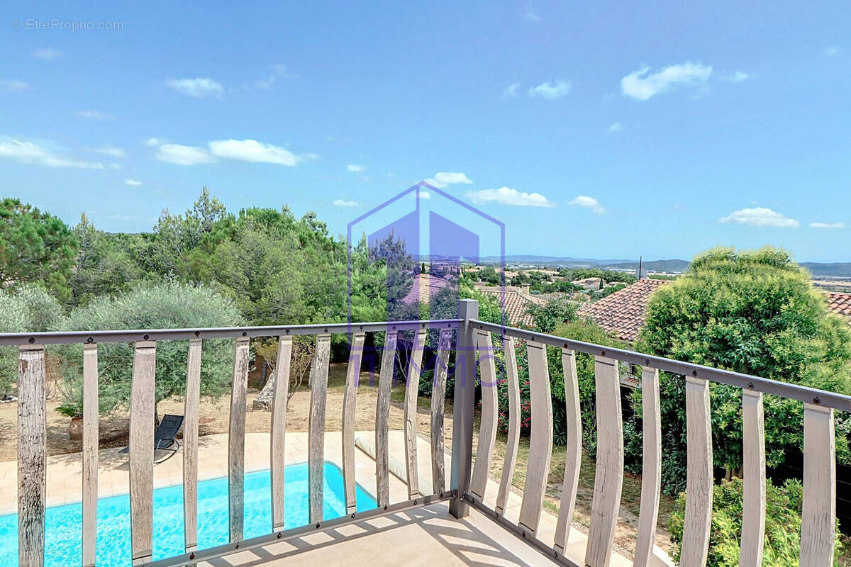 Vue 1 depuis terrasse - Maison à CONILHAC-CORBIERES