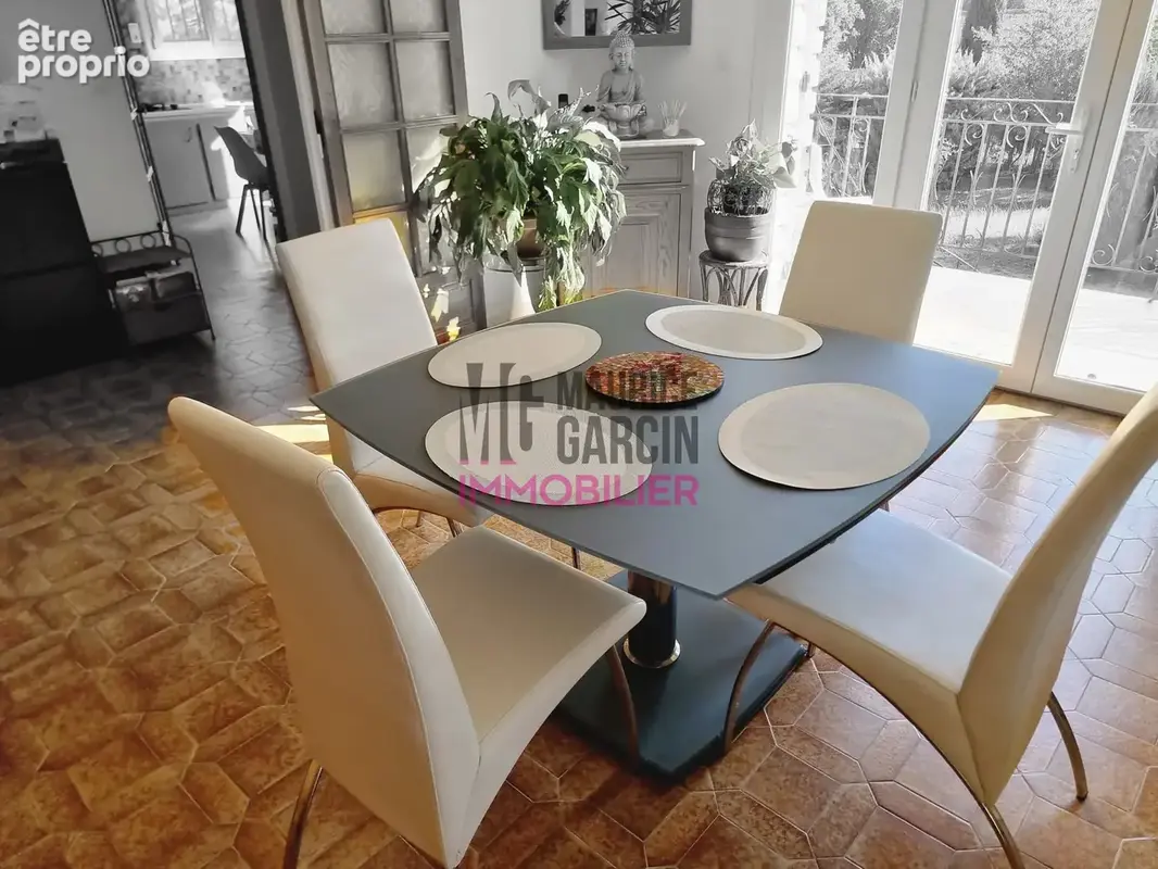 Maison 8 pièces 210 m² à vendre à Mazan (84380) - photo 5
