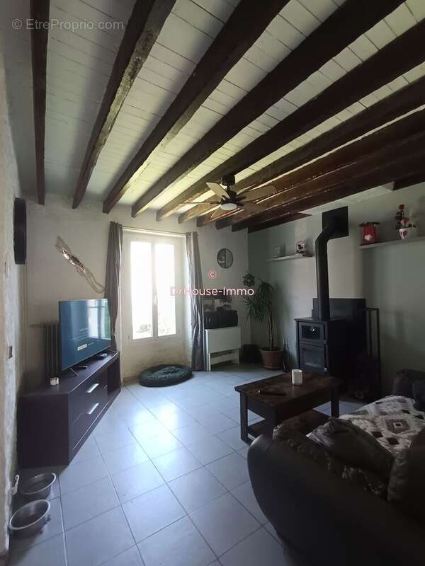 Maison à MOUROUX