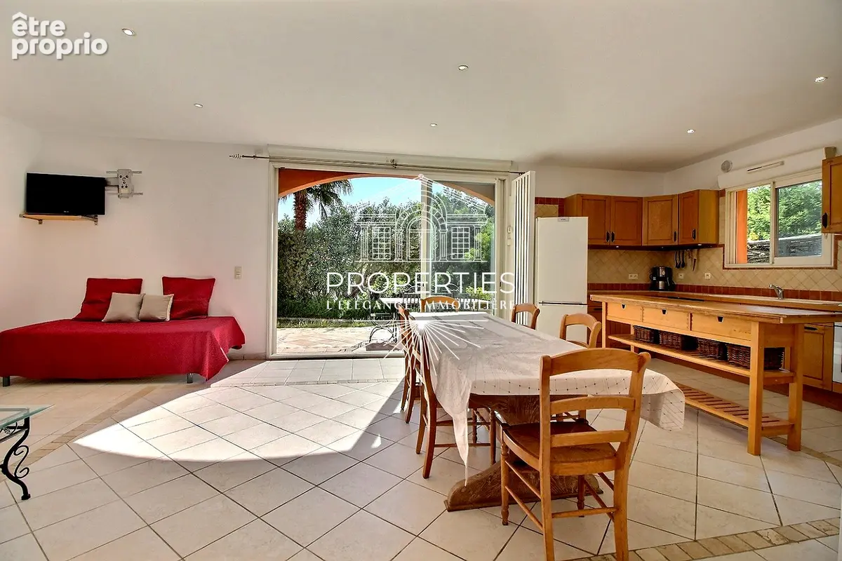 Bormes - pas de la griotte - propriete 319m² -  terrain 4000m² - piscine - poolhouse - photo 14
